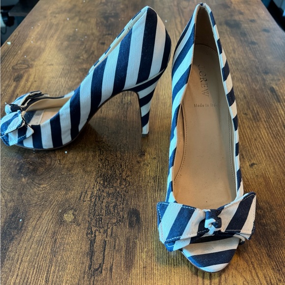 9.5 Nautical Stripes JCrew Peep-toe Pumps - Picture 2 of 6